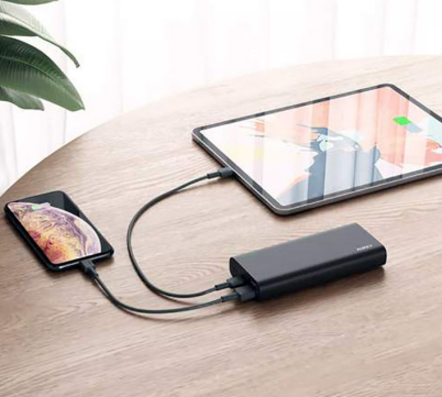 aukey-pb-xd13-20000mah-power-bank-3