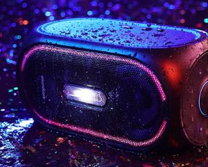 anker-a3391-rave-bluetooth-portable-speaker-3